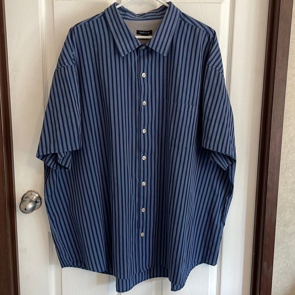 Van Heusen Short Sleeve Button Down Shirt- Size 4XL
